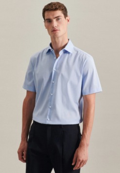 buegelfreies fil a fil kurzarm business hemd in shaped mit kentkragen uni 5